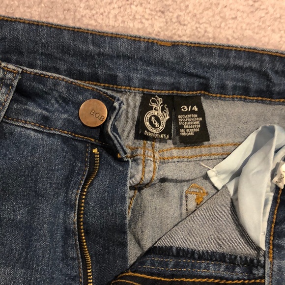 Fashionnova Distressed Fringe Ankle Skinny Jeans - Picture 5 of 5